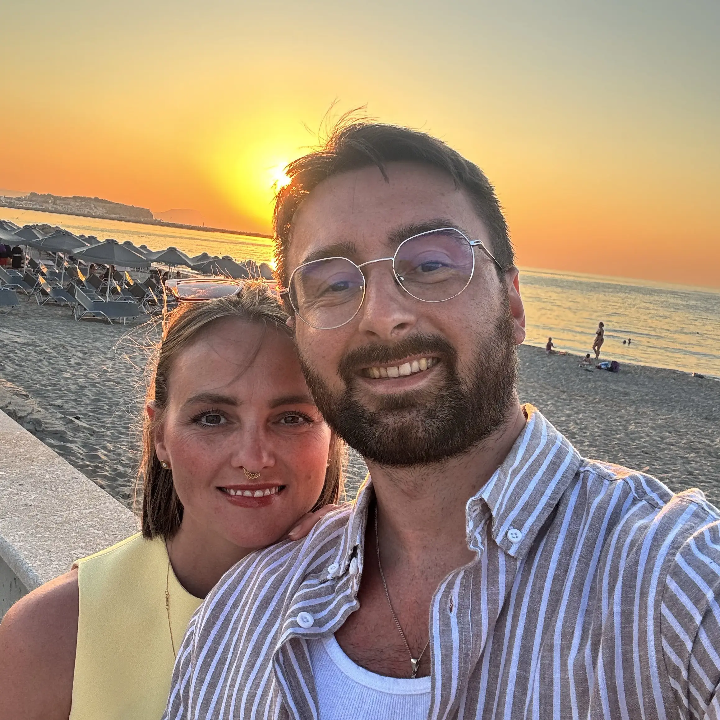 Roland und Anastasia · Sonnenuntergang am Meer